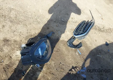 2019 Mini Countryman Cooper из США, поврежденный, VIN WMZYS7C55K3F46617